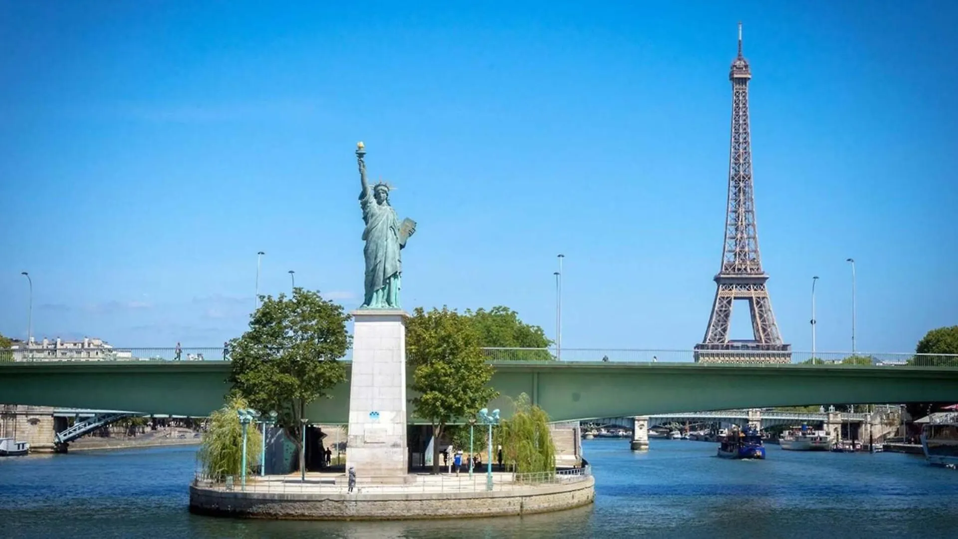 Eiffel Tower Stylish Retreat Apartment Paris 0*,