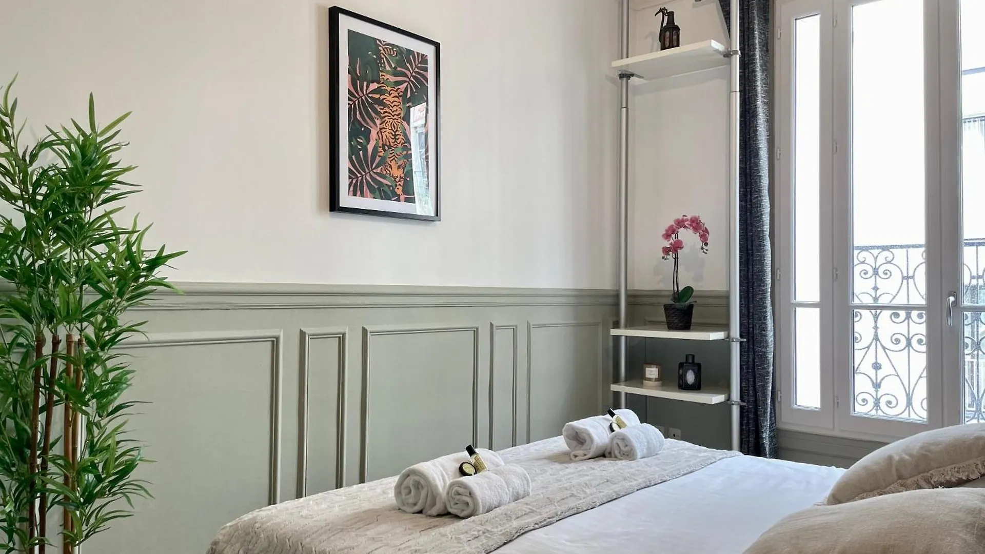 Appartamento Eiffel Tower Stylish Retreat Parigi 0*,  Francia