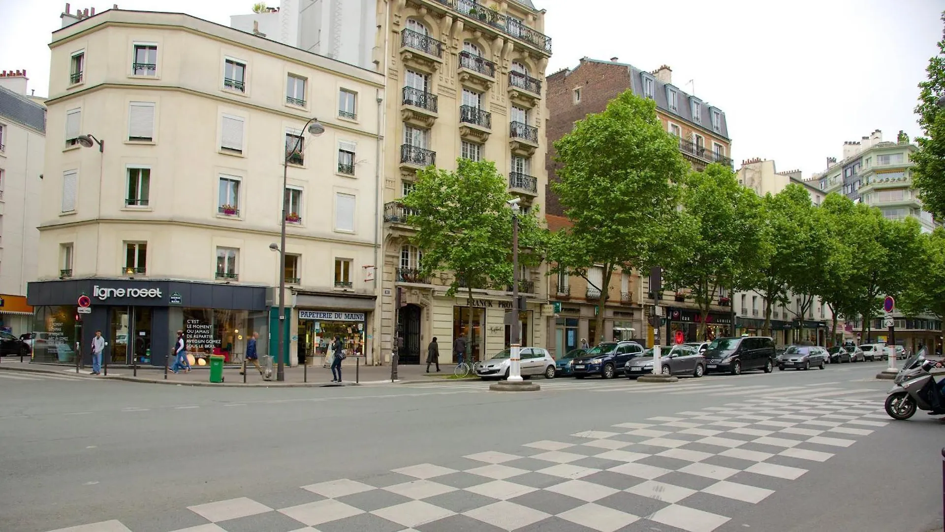 Appartamento Eiffel Tower Stylish Retreat Parigi
